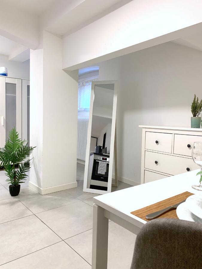 The Hidden Studio; Comfy & Close To The Lake Lugano Luaran gambar